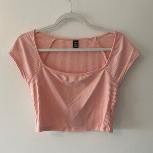 Low-Cut Crop T-Shirt 💕👚
